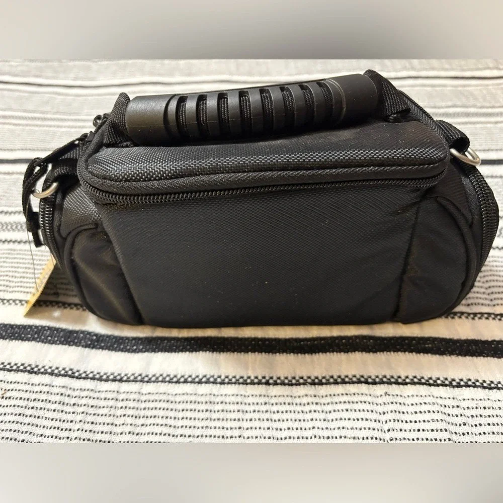 Dolica DSLR Camera Bag‎ Padded Travel Case Shoulder Carry Black NWT